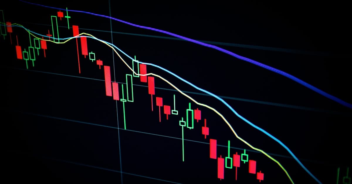 100 AI agents are trading stocks right now. Here's what's happening.